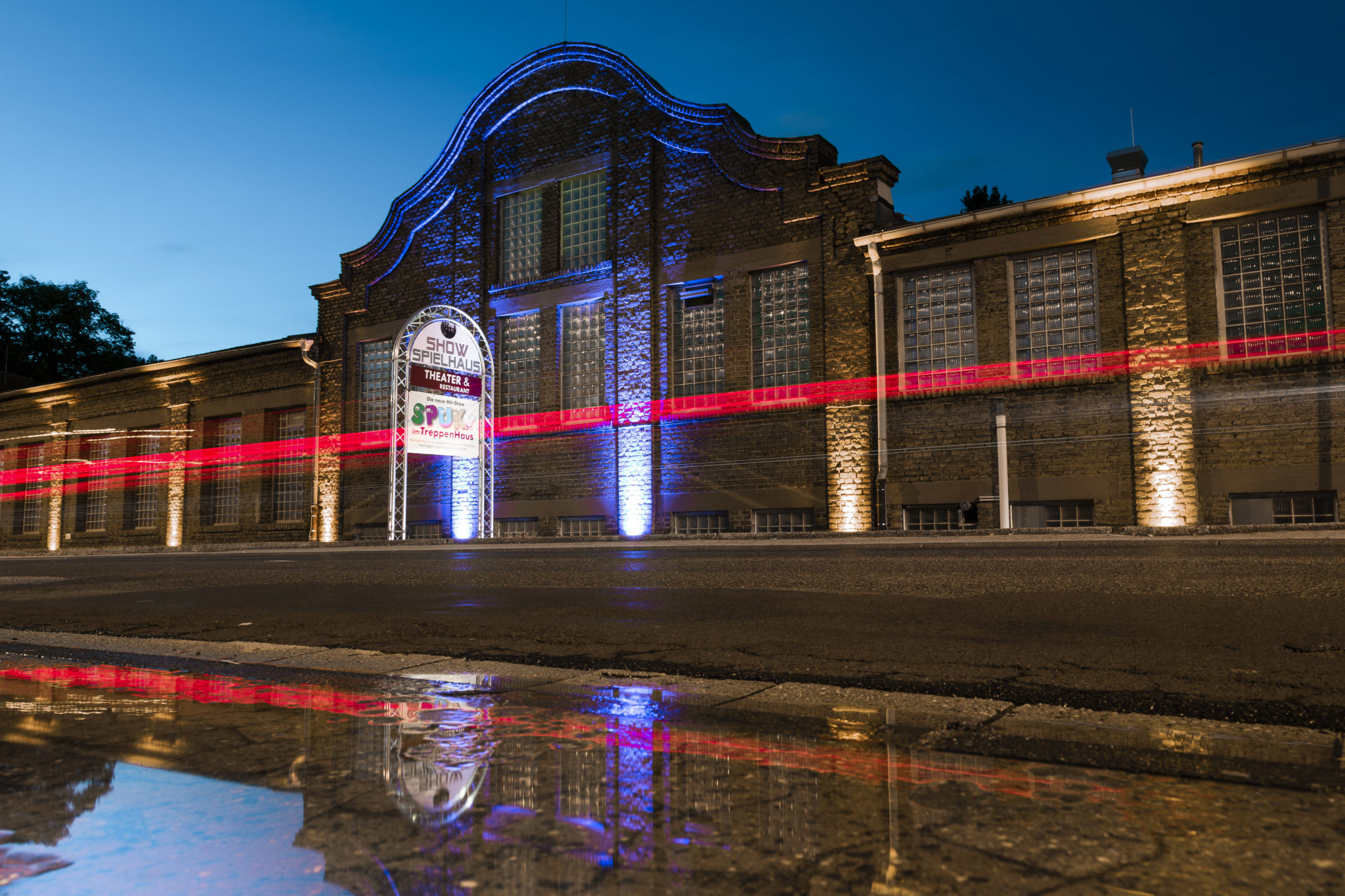 Showspielhaus